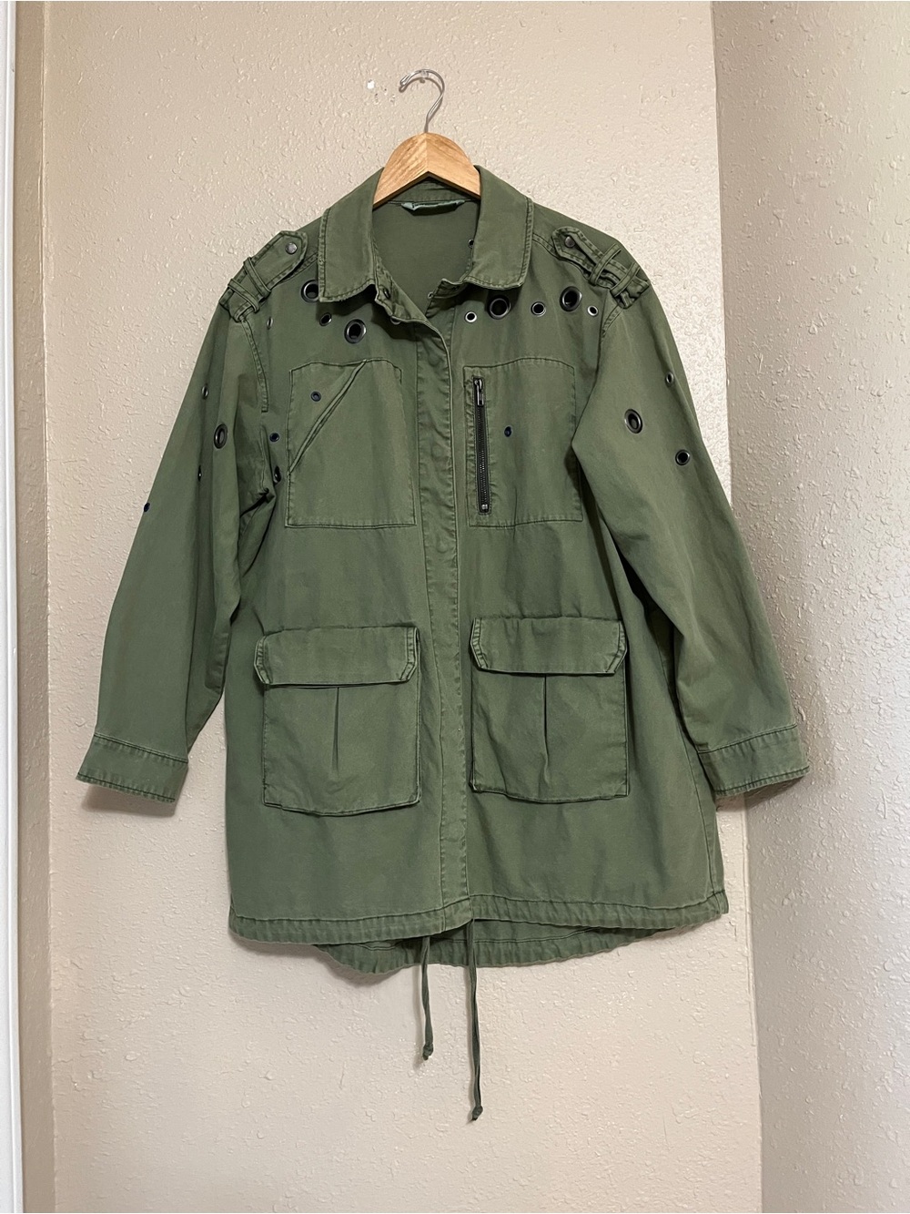 Zara Olive Green Grommet Oversized Utility Cargo Military Style Jacket Size M